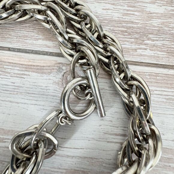 Large Chunky Silver Chain Necklace With Toggle Closure Mob Wife 27” - Picture 6 of 11